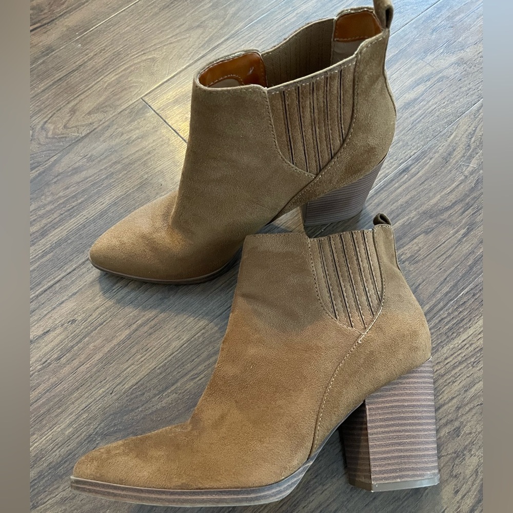 Ana suede booties